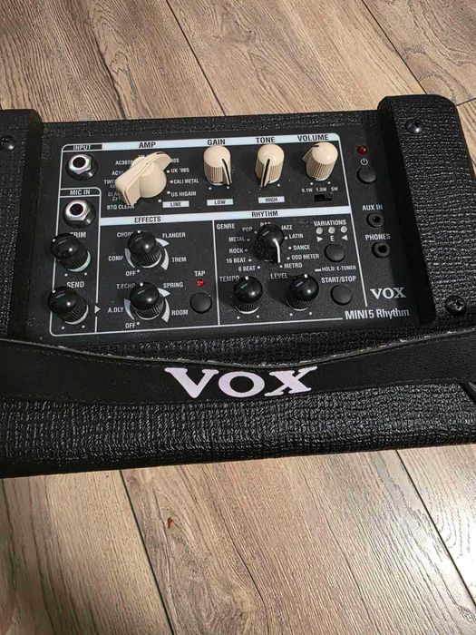 Кубе за китара Vox Mini5 Rhythm