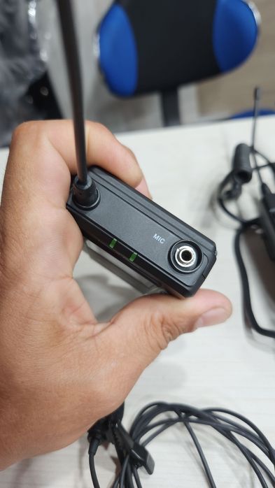 Kit Lavaliere Saramonic UWMIC9 KIT2 UHF Wireless RX9 + 2 TX9, Negru