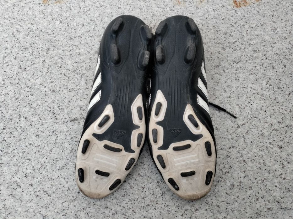 Продам бутсы adidas