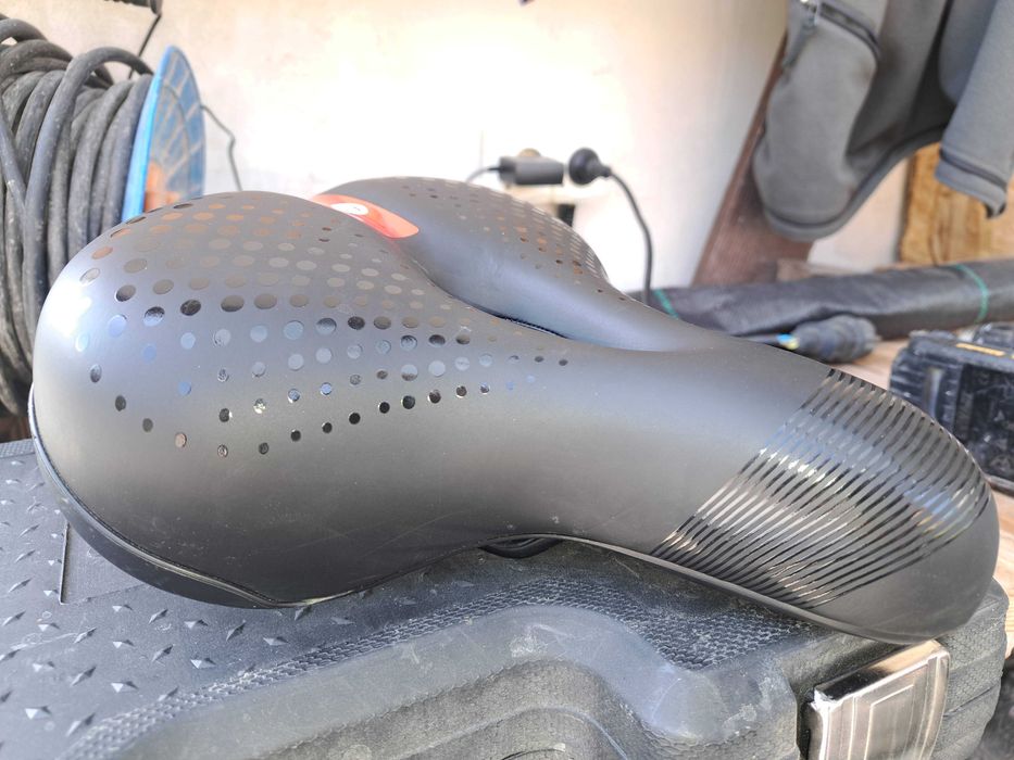 Sa de bicicleta, ROCKBROS, Unisex, Spuma cu memorie, Rosu/Negru