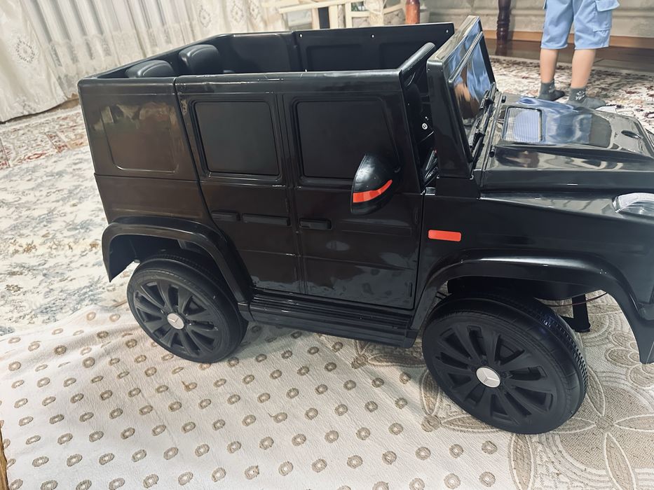 электромобиль 2 штук