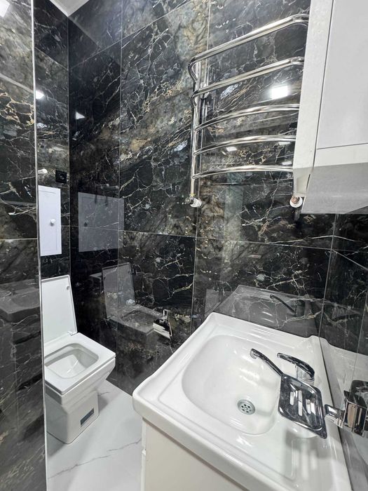 Срочно продается 3х комнатная люкс квартира на 7 этаже, в Самарканде