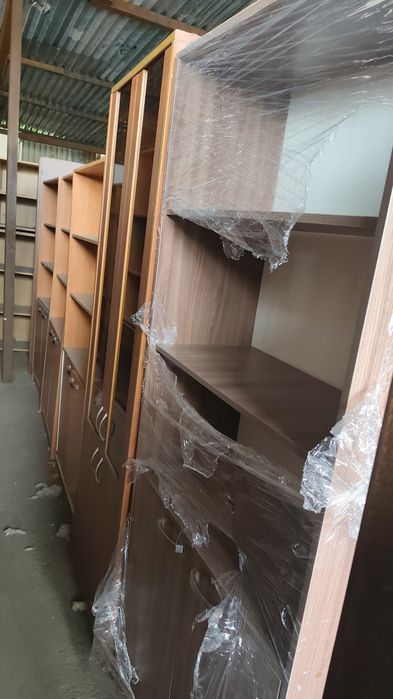 Распродажа офисной мебели