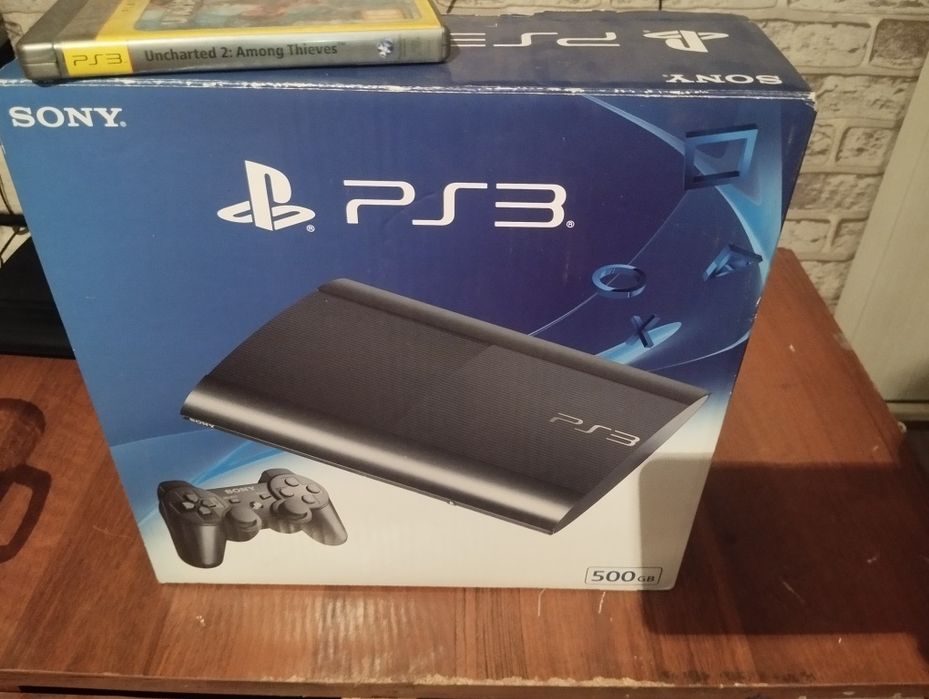 Продам PS3 slim 500 g