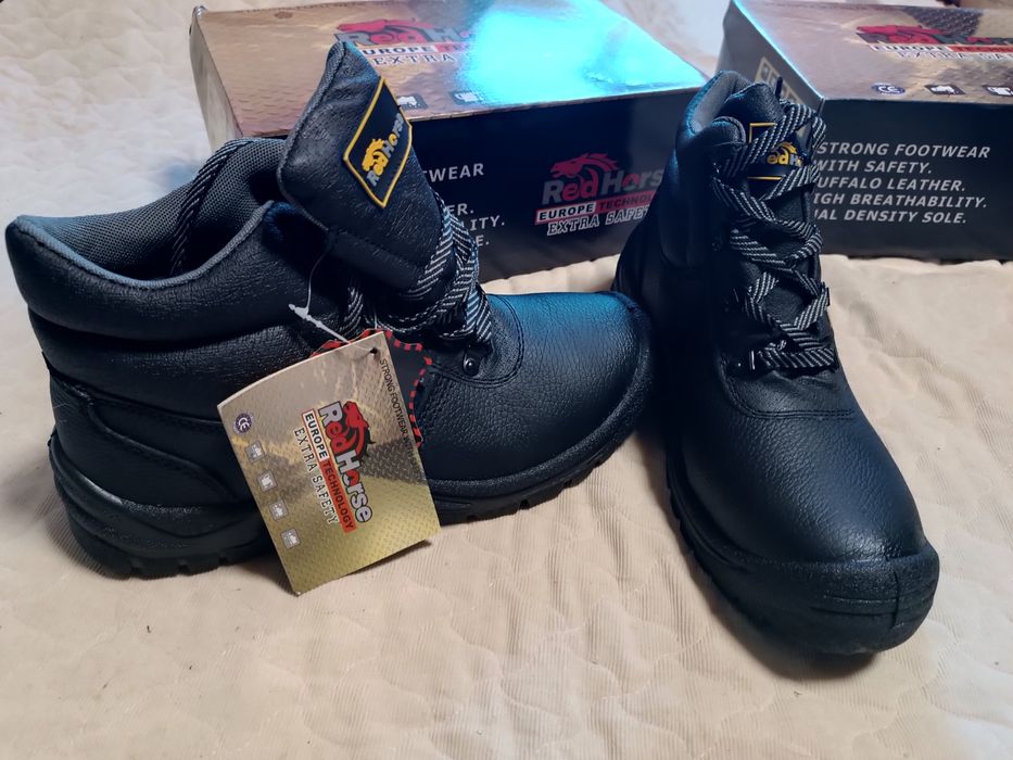 Работни обувки RedHorse нови