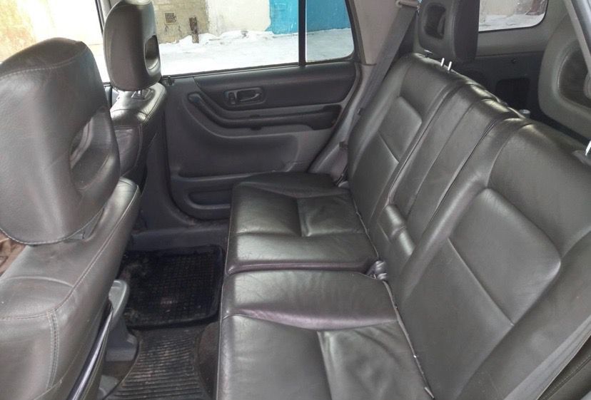 Honda CR-V 2.0 срочно.