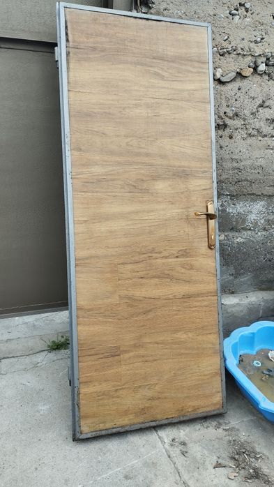 Дверь входная с утеплением