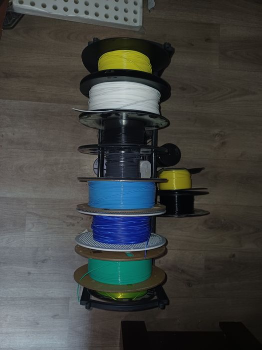 Продаю 3д принтер Ender v3 se