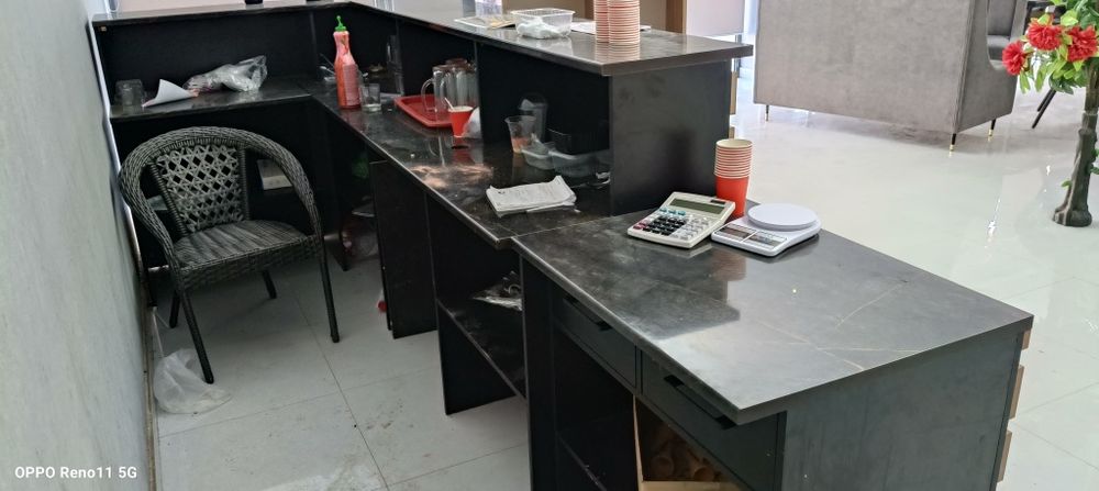 Диван стол новый состояние