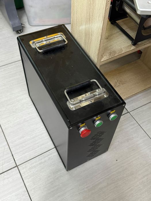 Продам лазерные аппараты для гравировки.