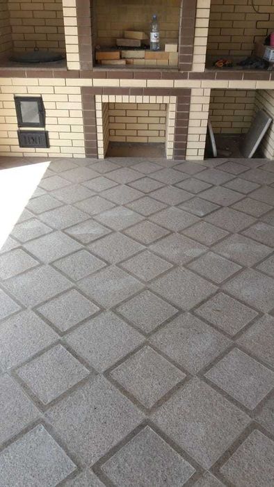 Гранит , травертин оптом и в розницу.