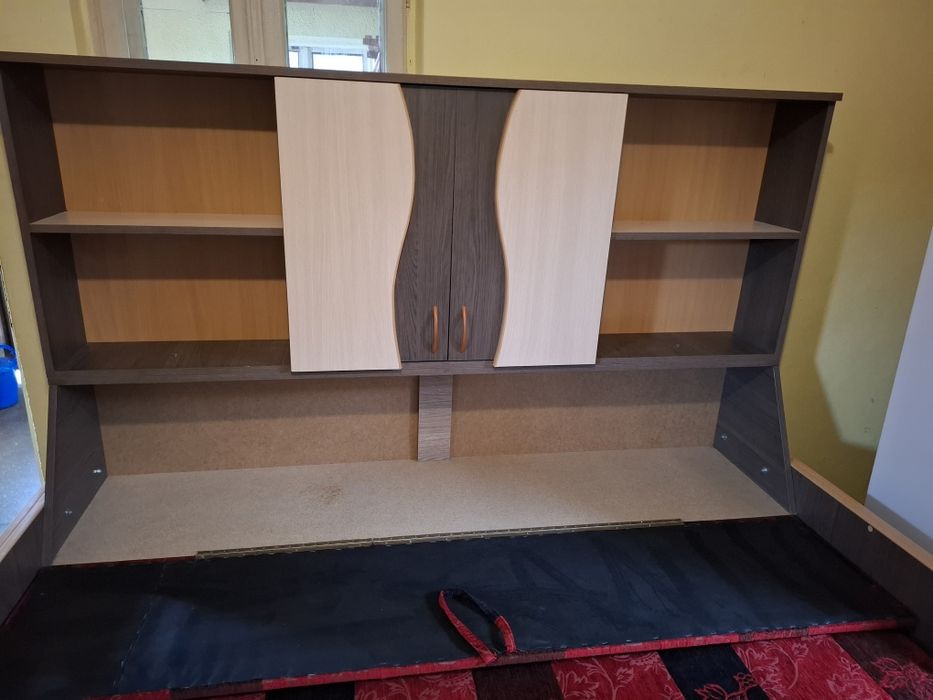 Canapea cu lada si sertare de depozitat