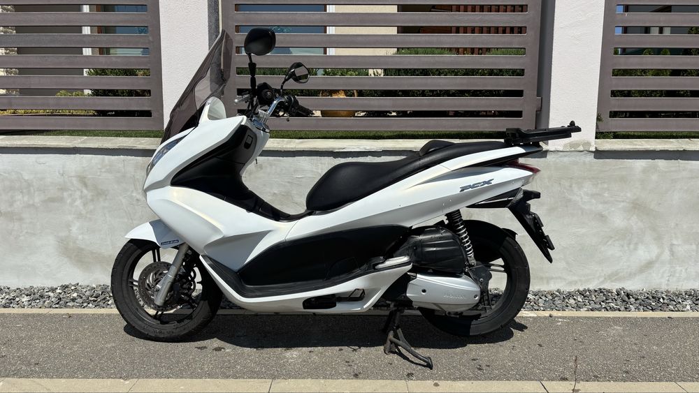 Honda pcx 125 scuter