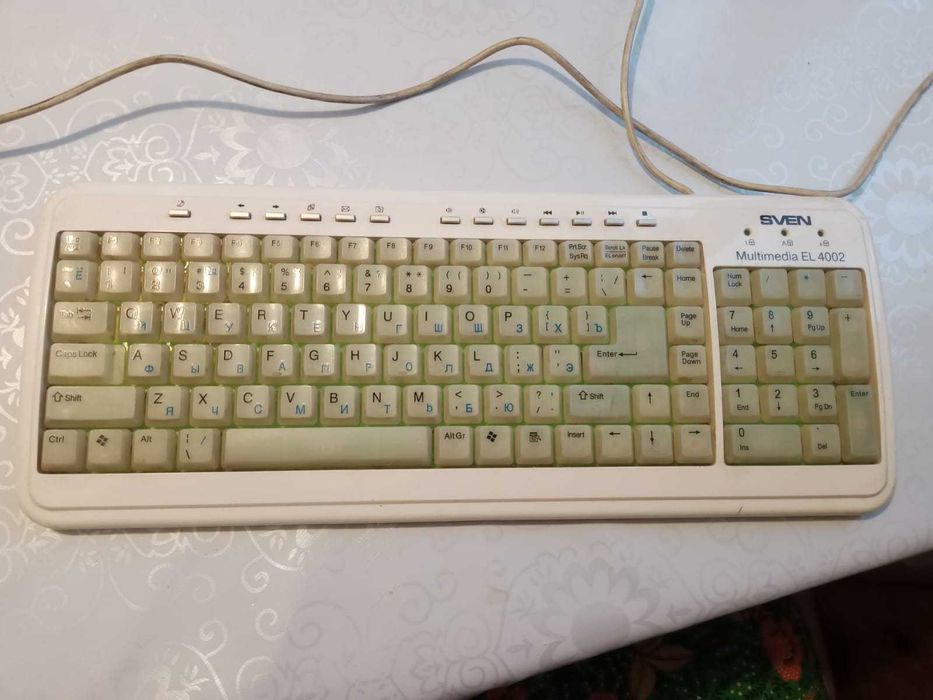 продам клавиатуру SVEN