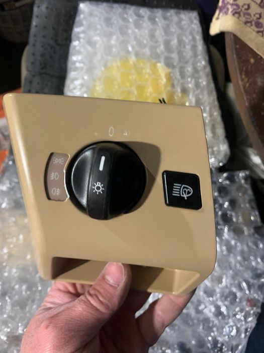 Лостчета светлини,мигачи,чистачки,и ключ за фарове за Мерцедес w220.