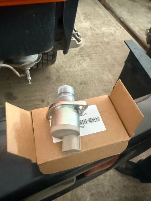 Продам для автомобиля клапан