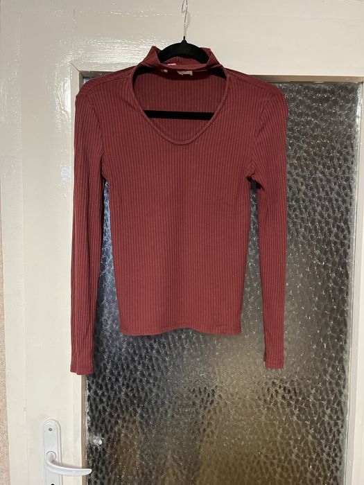 Блузи/ пуловери / бодита