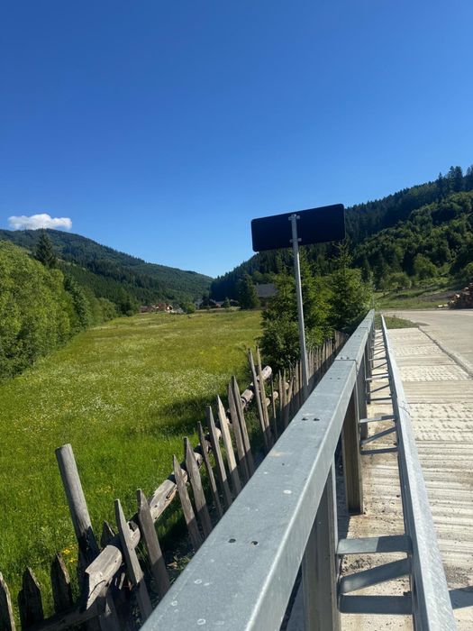Teren intravilan com BRODINA, 30 de ari la dj 176 pret 1500€ pe ar total 45.000€ pretabil pentru cabana / casa etc pret usor negociabil . Acte la zi !