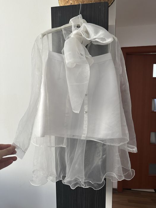 Costum Compleu alb elegant