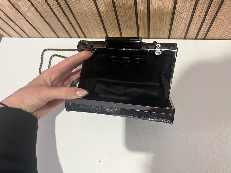 Ключ Zara, черен