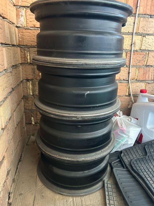 Диски R15, штампованные