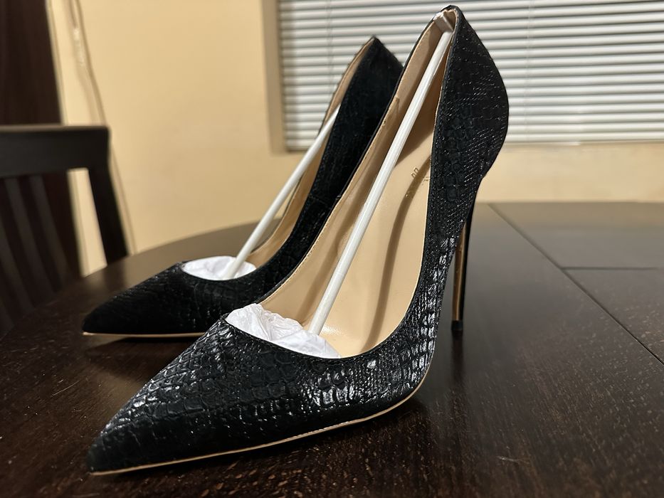 Официални обувки с висок ток