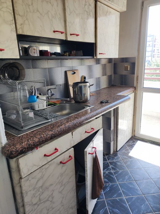 Дава се под наем Тристаен апартамент в с. Златуша, Област София-област - 100 кв.м за 600 € - Снимка #4