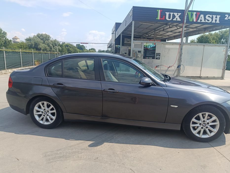BMW E 90 , 163 CP