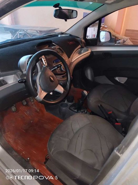 Продаётся свой автомобиль Chevrolet Spark.