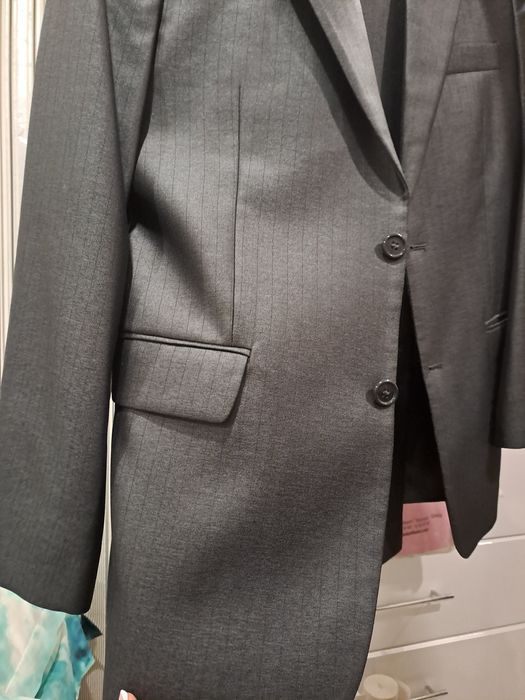 Продам костюм 2ка