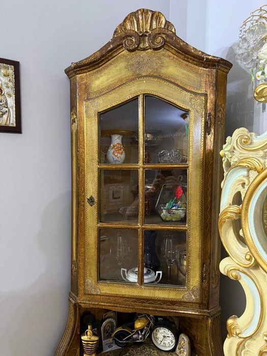 Vitrină /Bufet stil baroc venetian Ludovic