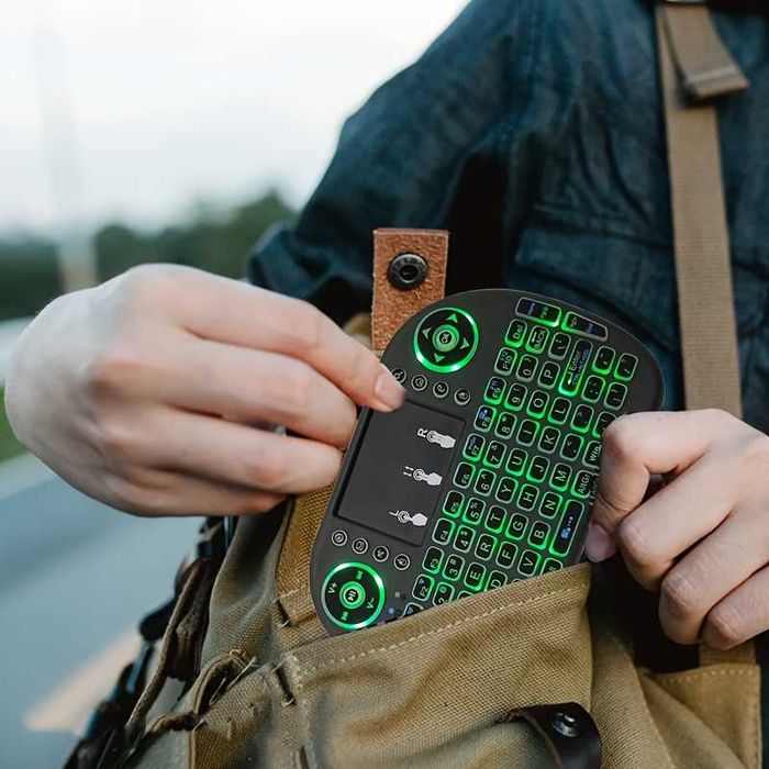 Мини-беспроводная клавиатура i8 с тачпадом Оптовая Цена