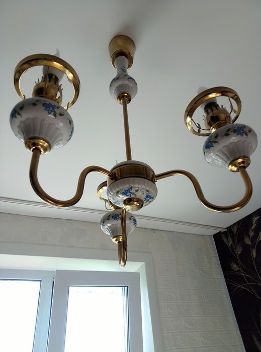 Продам люстру советскую,