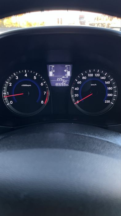 Hyundai Accent Хендай Акцент