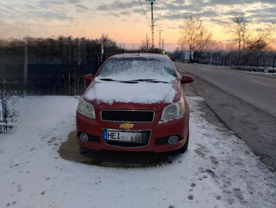 Vând chevrolet  aveo hatchback 1.4  benzina 2009