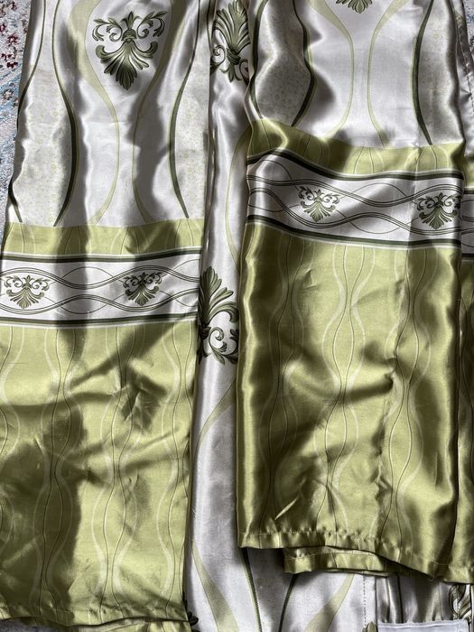 Продам шторы недорого