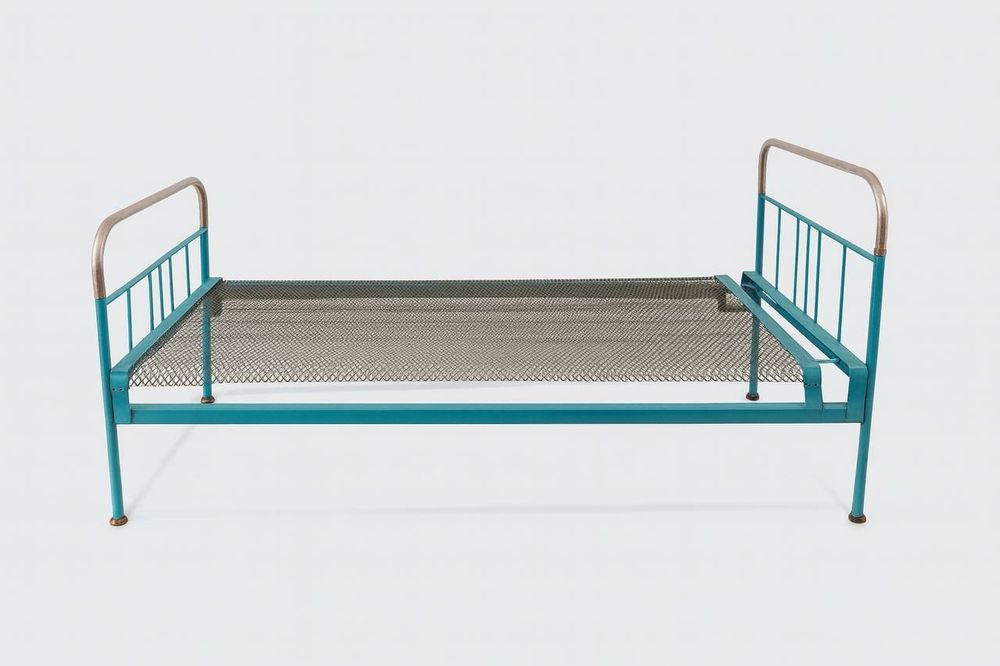 Кровать железная, советская