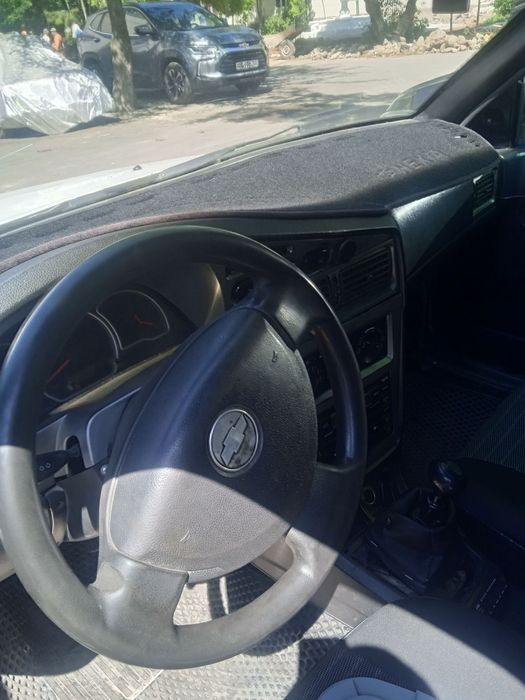 Нексия сонс Трамблер сотилади