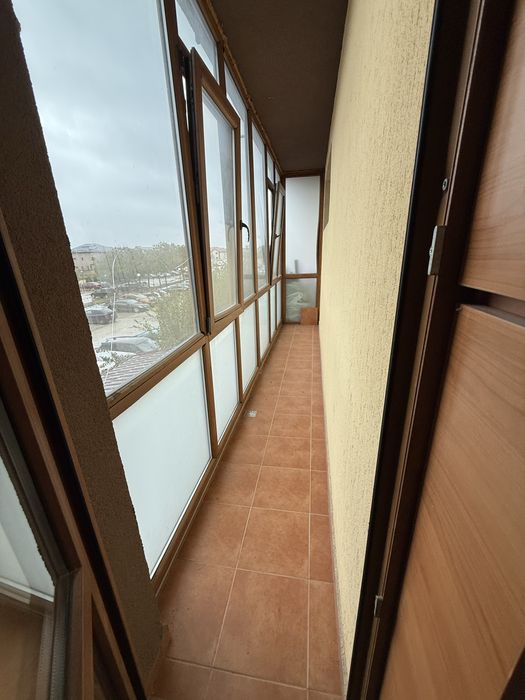 Garsoniera decomandata 36m2. 2 balcoane, centrala proprie.