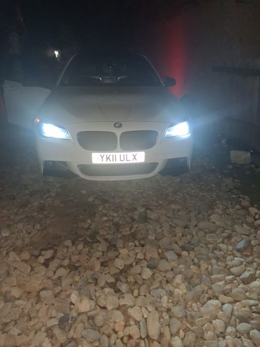 Vând BMW f 10 volan dreapta
