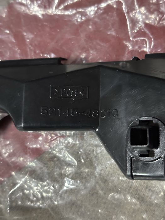 Крепление бампера RX330