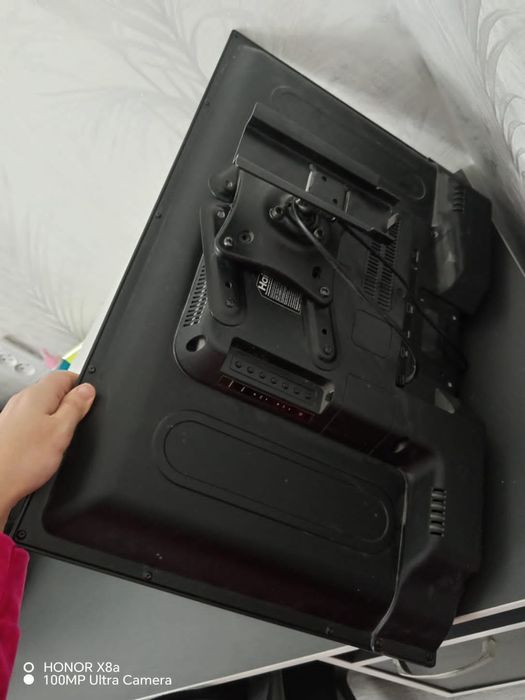 Продам телевизор