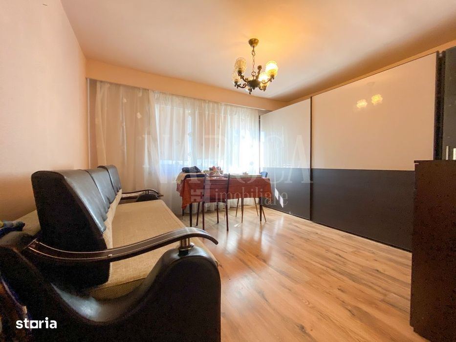 Apartament 4 camere de vanzare in Manastur, Cluj Napoca — fotografia 2