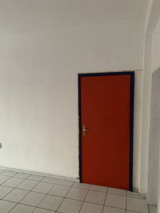 Дава се под наем Офис в Свиленград - 25 кв.м за 178.5 € - Снимка #3