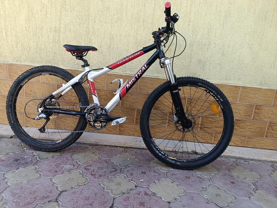 Mistral 26 цола   .