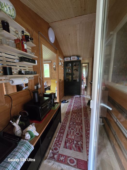 Vând cabana la munte