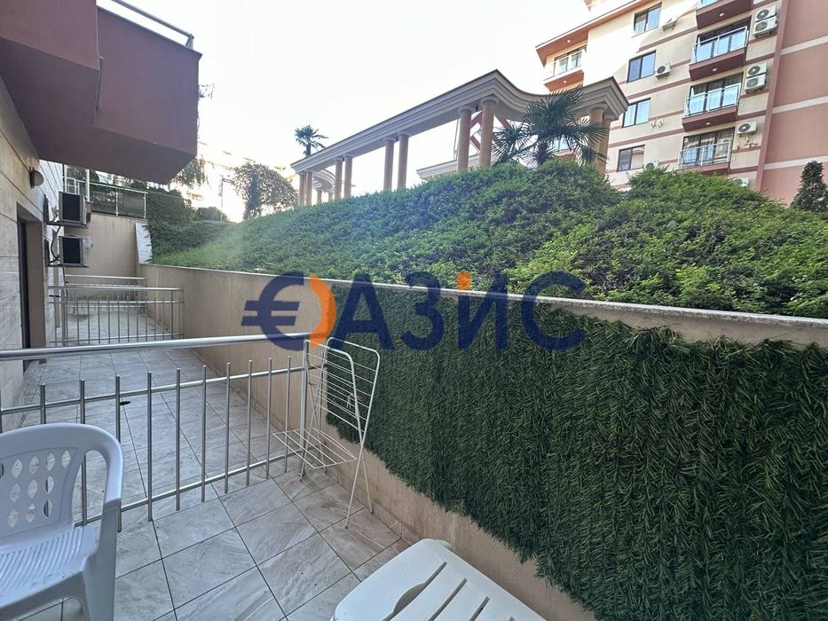 Продава се Едностаен апартамент в к.к. Слънчев бряг - 50 кв.м за 938 €/кв.м - Снимка #10