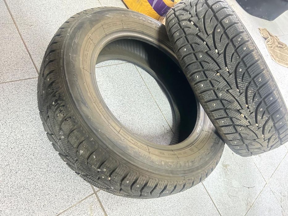 Продам шины зимние