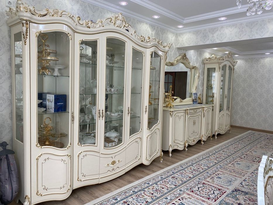 Гостиная мебель комод