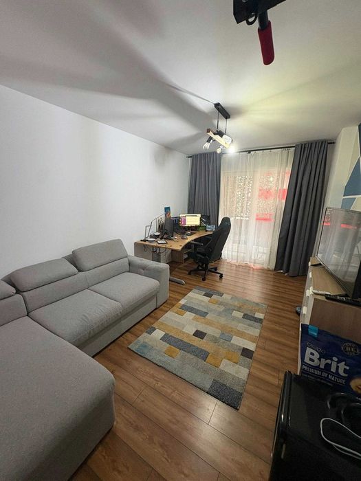 3 camere, 77mp, parcare sbt, persoana fizica, de la 1 iunie